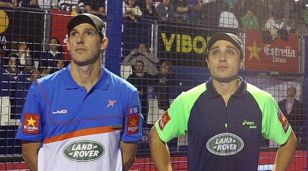 Juan Martín Díaz y Fernando Belasteguín antes de comenzar su último partido. (Foto: Diario Marca).
