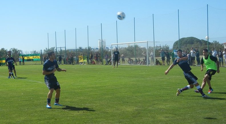 Aldosivi y Unión de Santa Fe se midieron en el partido con más goles de la pre-temporada. (Foto: Palmiro Pieroni)