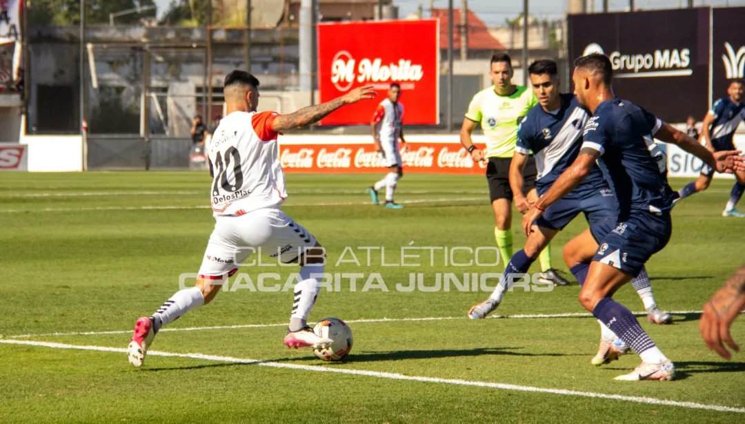 Chacarita goleó a Independiente de Chivilcoy en un encuentro