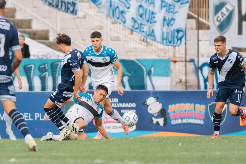 Alvarado vs. Almagro - Primera Nacional 2025 - 10